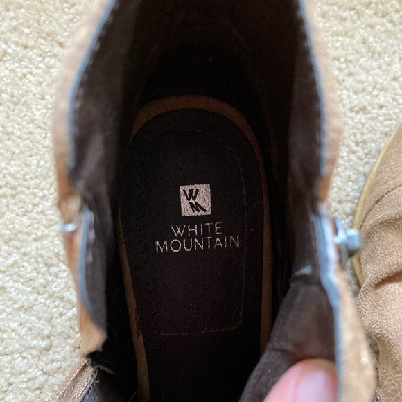 White Mountain Size 8 1/2 Brown Boots - Picture 3 of 5